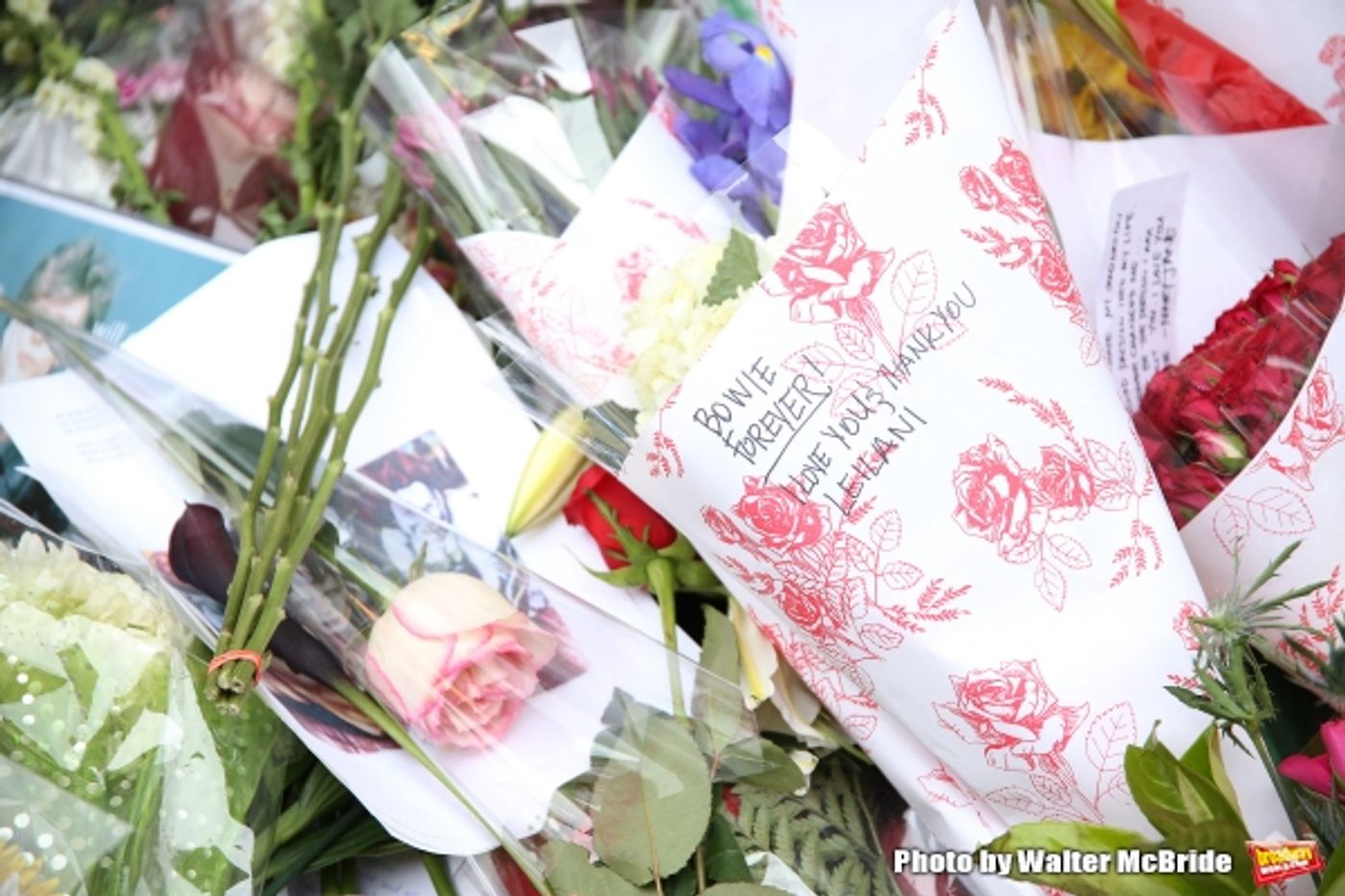 Photo Coverage: Fans Tribute David Bowie Outside of LAZARUS Photo Coverage: Fans Tribute David Bowie Outside of LAZARUS Image