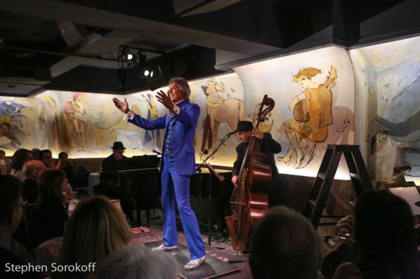 Photo Coverage: Ten-Time Tony Winner Tommy Tune Returns to Cafe Carlyle  Image