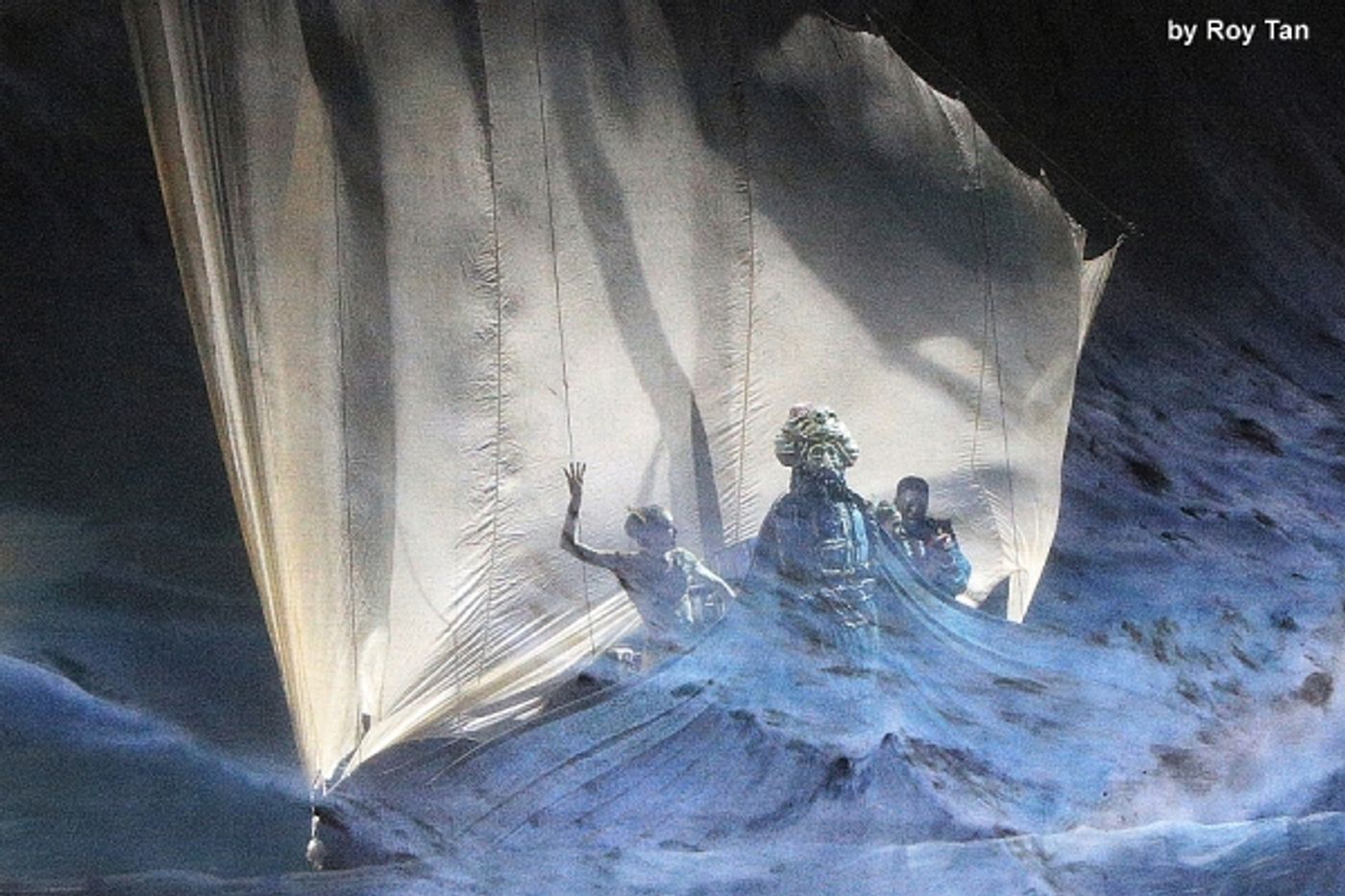 Photo Coverage: First Look at English National Ballet's LE CORSAIRE at London Coliseum  Image