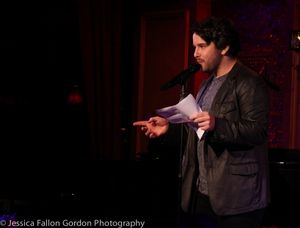 Alex Brightman Photo