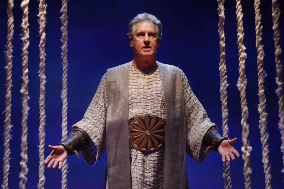 Paul O''Brien as Creon at 
