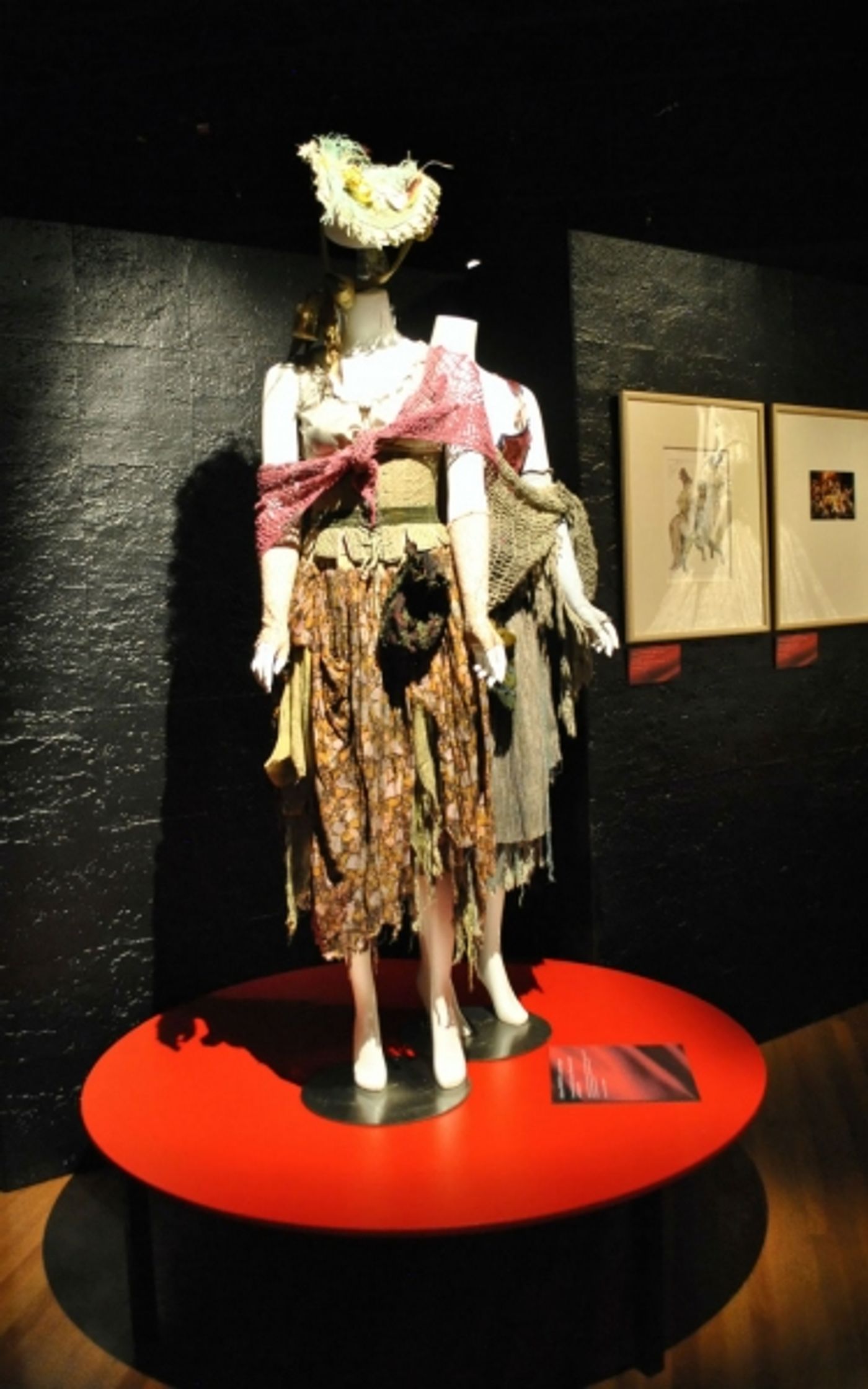 Photo Coverage: 6 Days Left to Catch The Exhibition LES MISERABLES: FROM PAGE TO STAGE Photo Coverage: 6 Days Left to Catch The Exhibition LES MISERABLES: FROM PAGE TO STAGE Image