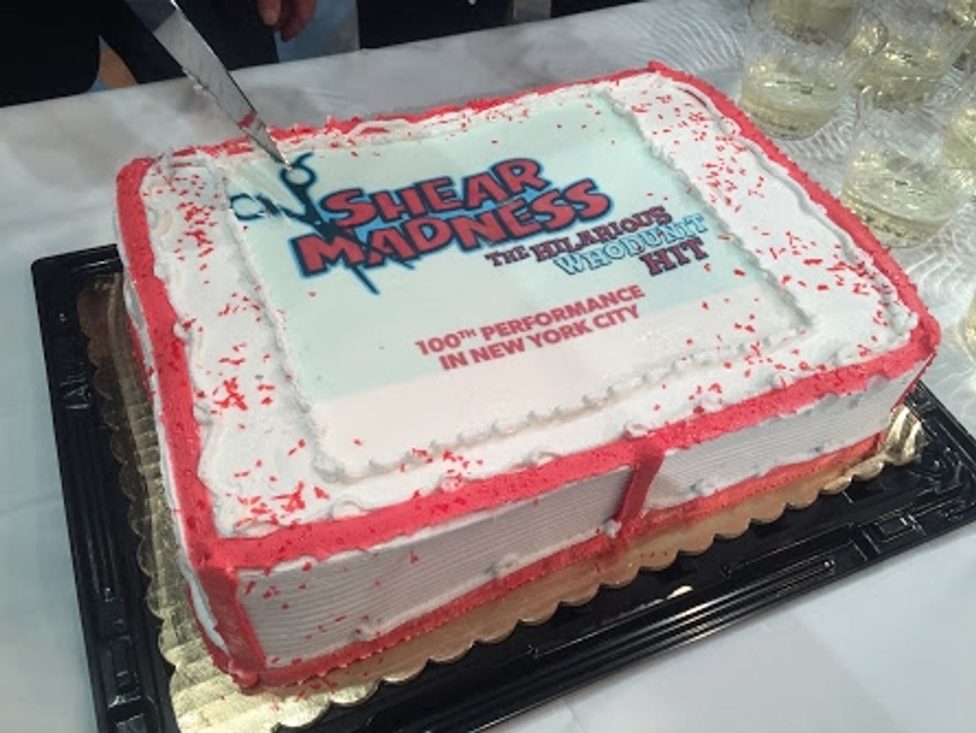 Photo Flash: Cast & Company of SHEAR MADNESS Celebrate 100th Performance Off-Broadway  Image