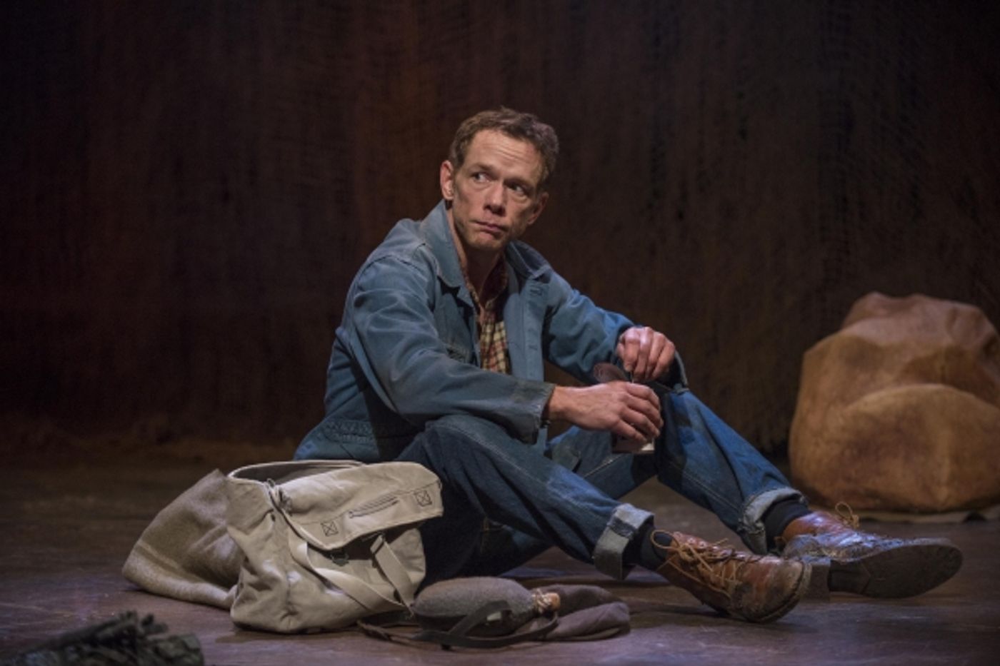Photo Flash: First Look at Milwaukee Repertory Theatre's OF MICE AND MEN  Image