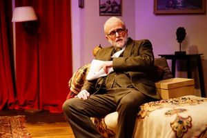 David Oliver @ BroadwayWorld David Oliver Photo