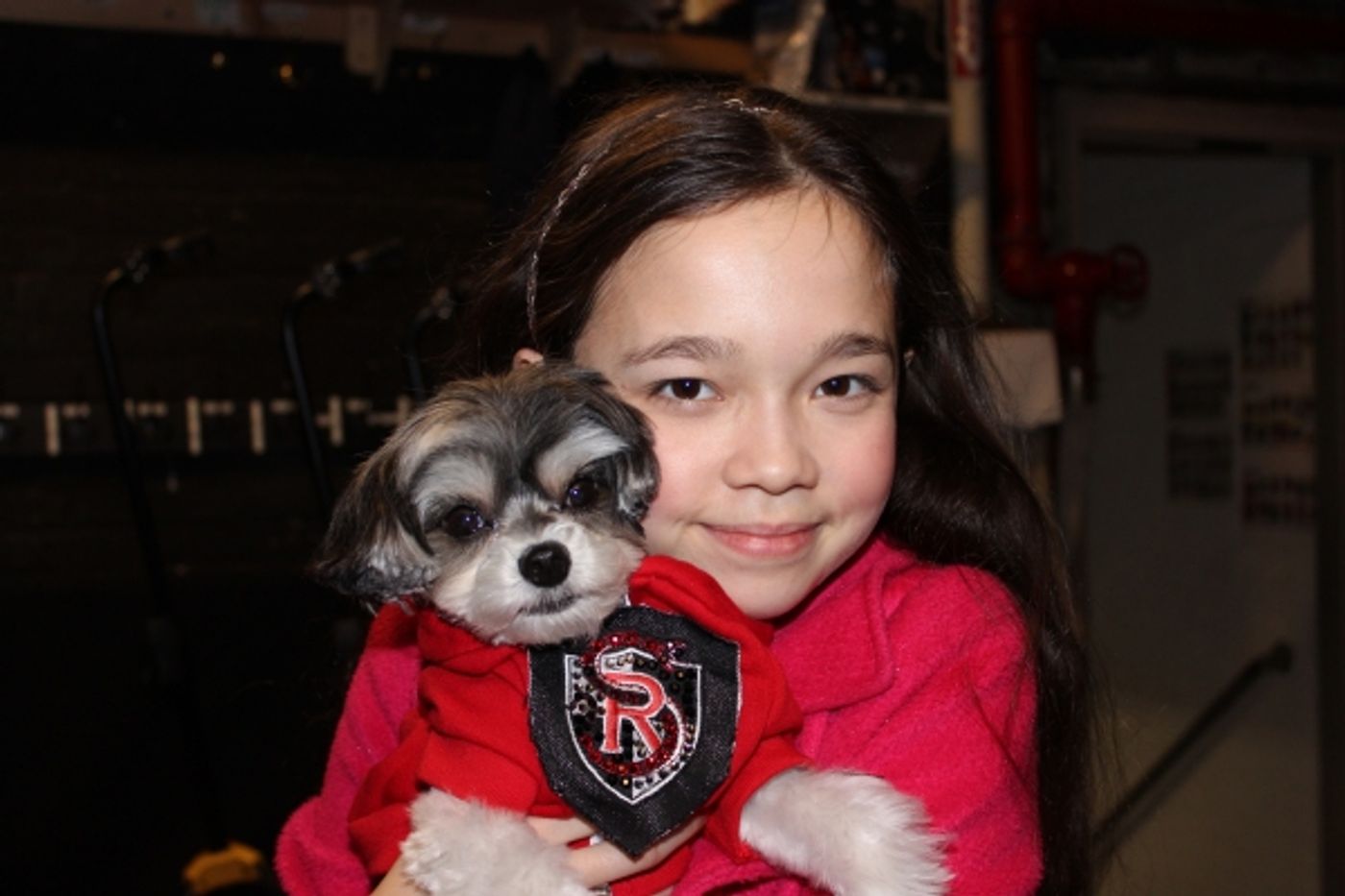 Photo Flash: Tinkerbelle the Dog Visits SCHOOL OF ROCK on Broadway  Image