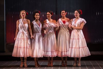 Carmen Zilles (Isabelle), Danaya Esperanza (Luzmery), Helen Cespedes (Xiomara), Steph Photo