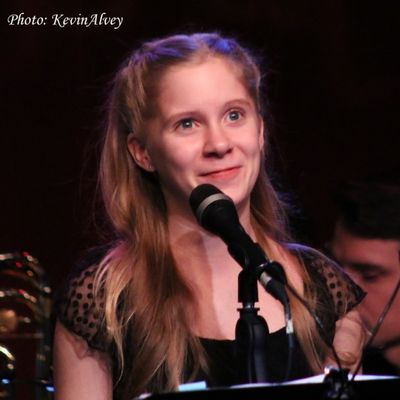 Elizabeth Teeter Photo
