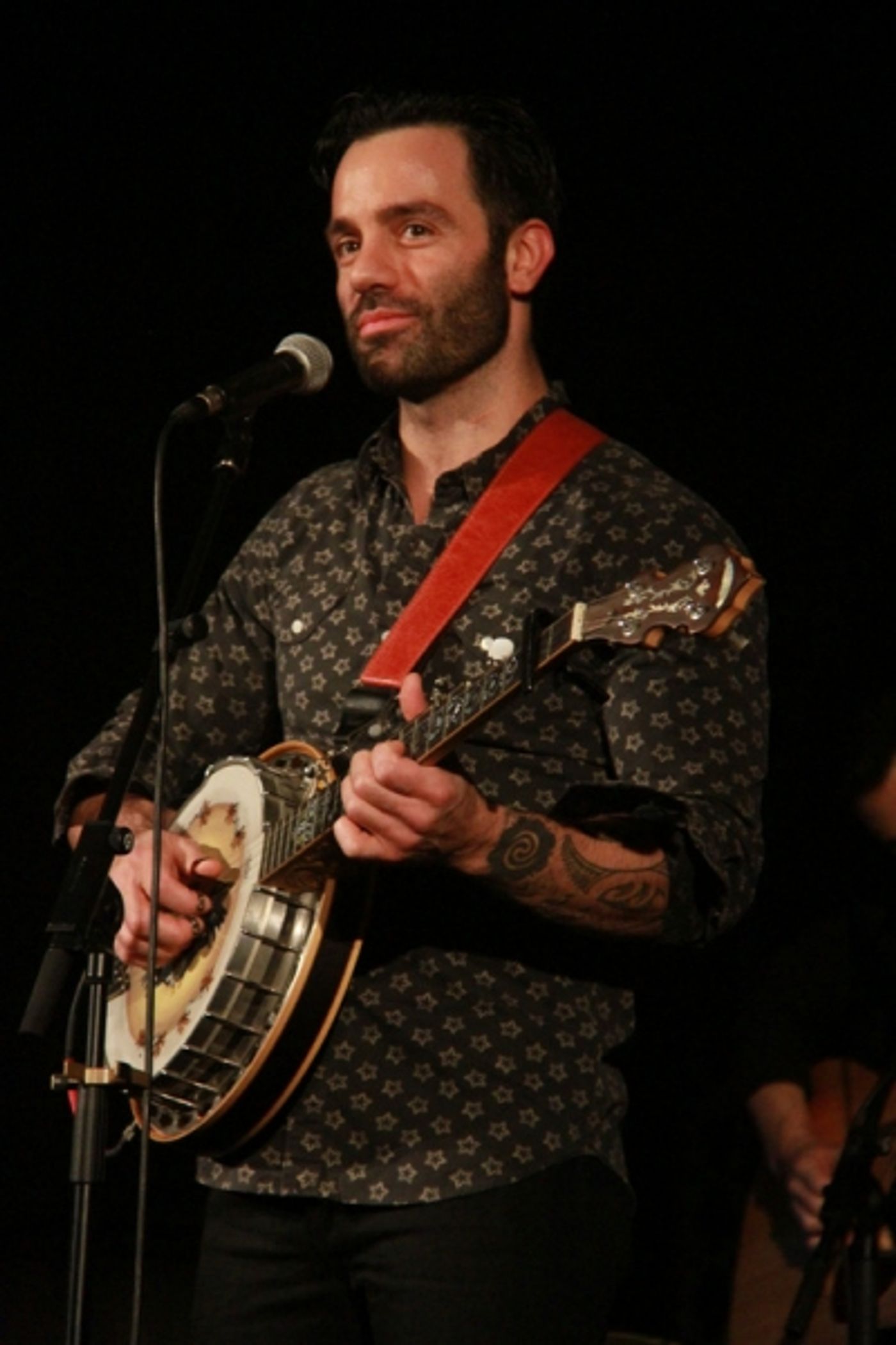 Photo Coverage: Ramin Karimloo LIVE at the Union Chapel!  Image