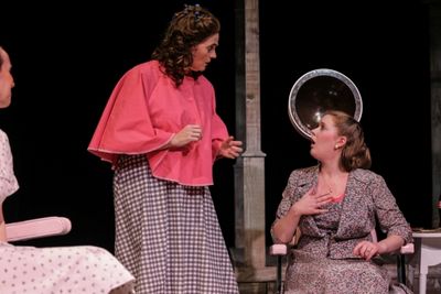Ruby (Ellen Peters) Marcela (Neicie Packer), Jimmy Deeanne (Jill Heinecke) Photo