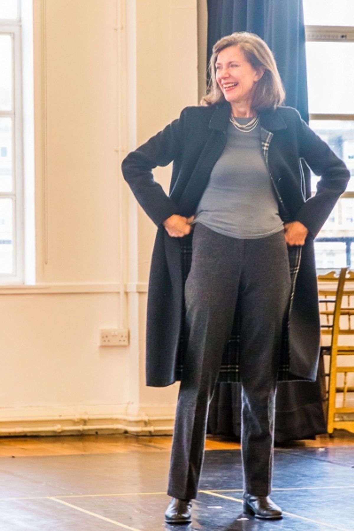 Belinda Lang (Coral Browne and the Queen) at 