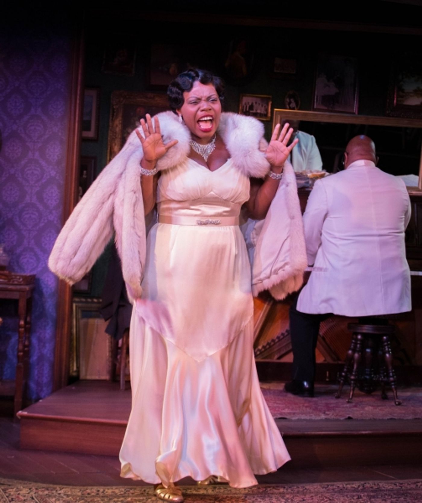 Photo Flash: First Look at Zonya Love in THE DEVIL'S MUSIC, Opening Tonight at Milwaukee Rep Image