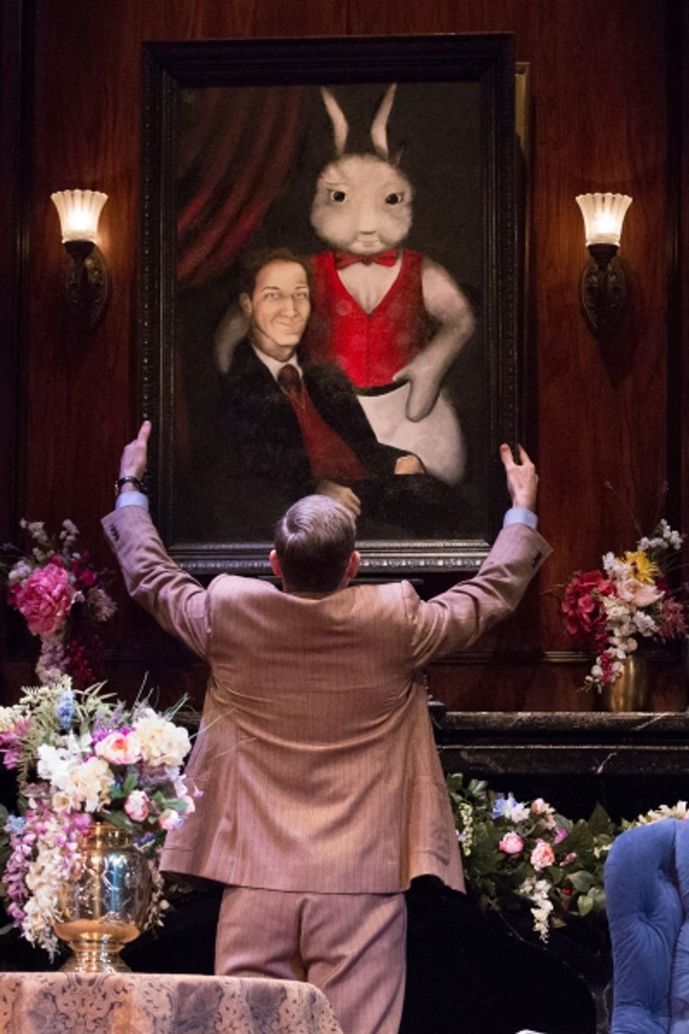 Photo Flash: First Look at HARVEY at Walnut Street Theatre  Image