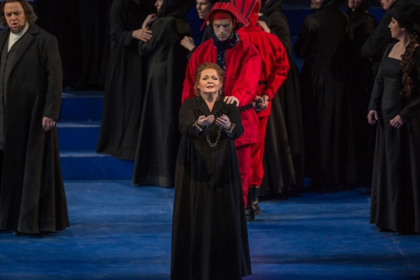Photo Flash: First Look at Tatiana Serjan, Elizabeth DeShong, and More in Chicago Lyric Opera's NABUCCO Image