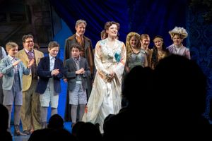 Laura Michelle Kelly and the cast of FINDING NEVERLAND Photo