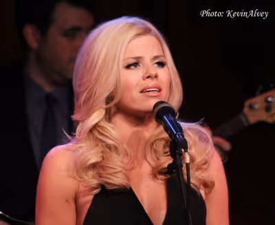 Megan Hilty Photo