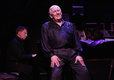 Len Cariou Photo