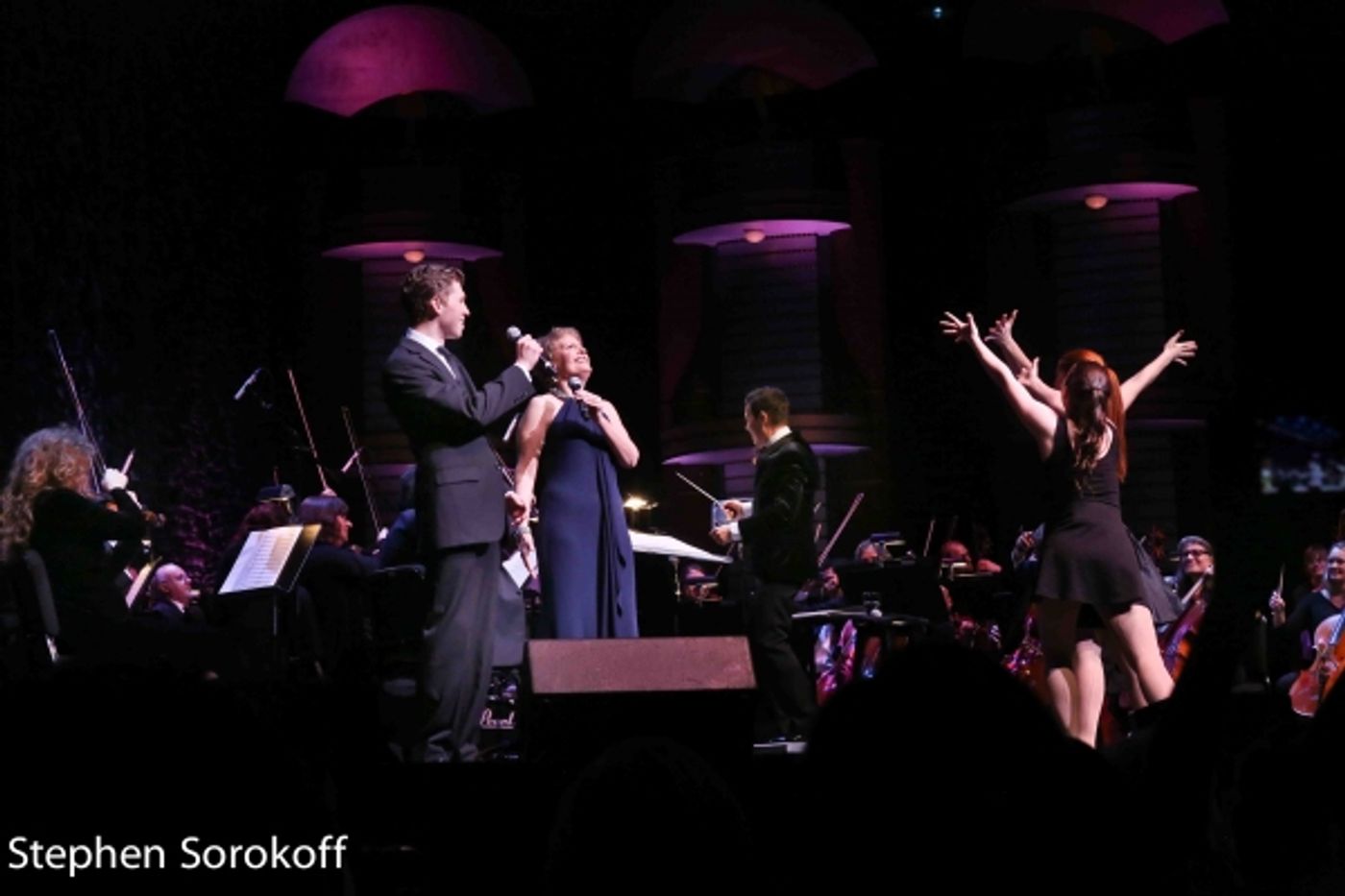Photo Coverage: Michael Feinstein Conducts the Kravis Center Pops Orchestra in Palm Beach Photo Coverage: Michael Feinstein Conducts the Kravis Center Pops Orchestra in Palm Beach Image