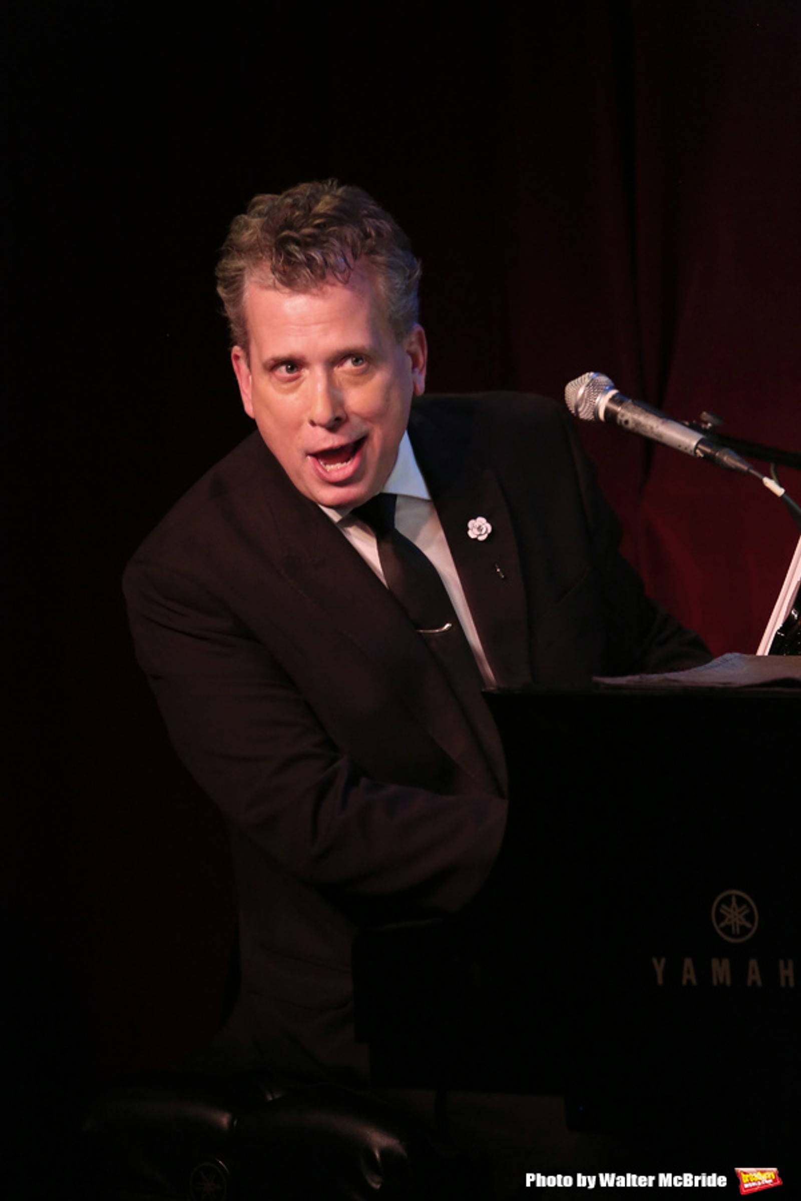 Photo Coverage: Linda Lavin Brings 'My First Farewell Concert' to Birdland — photo 29 of 43