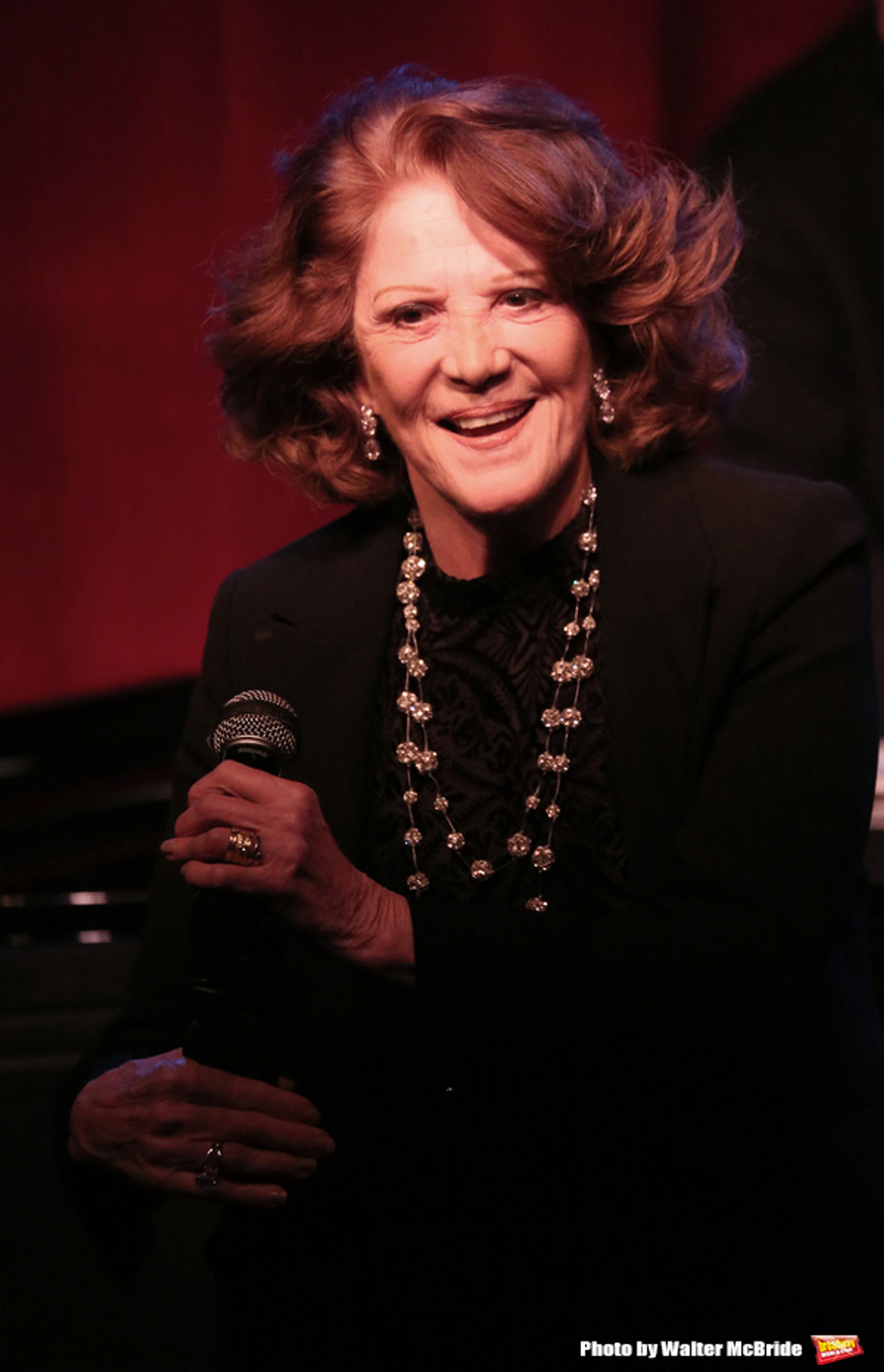 Photo Coverage: Linda Lavin Brings 'My First Farewell Concert' to Birdland — photo 32 of 43