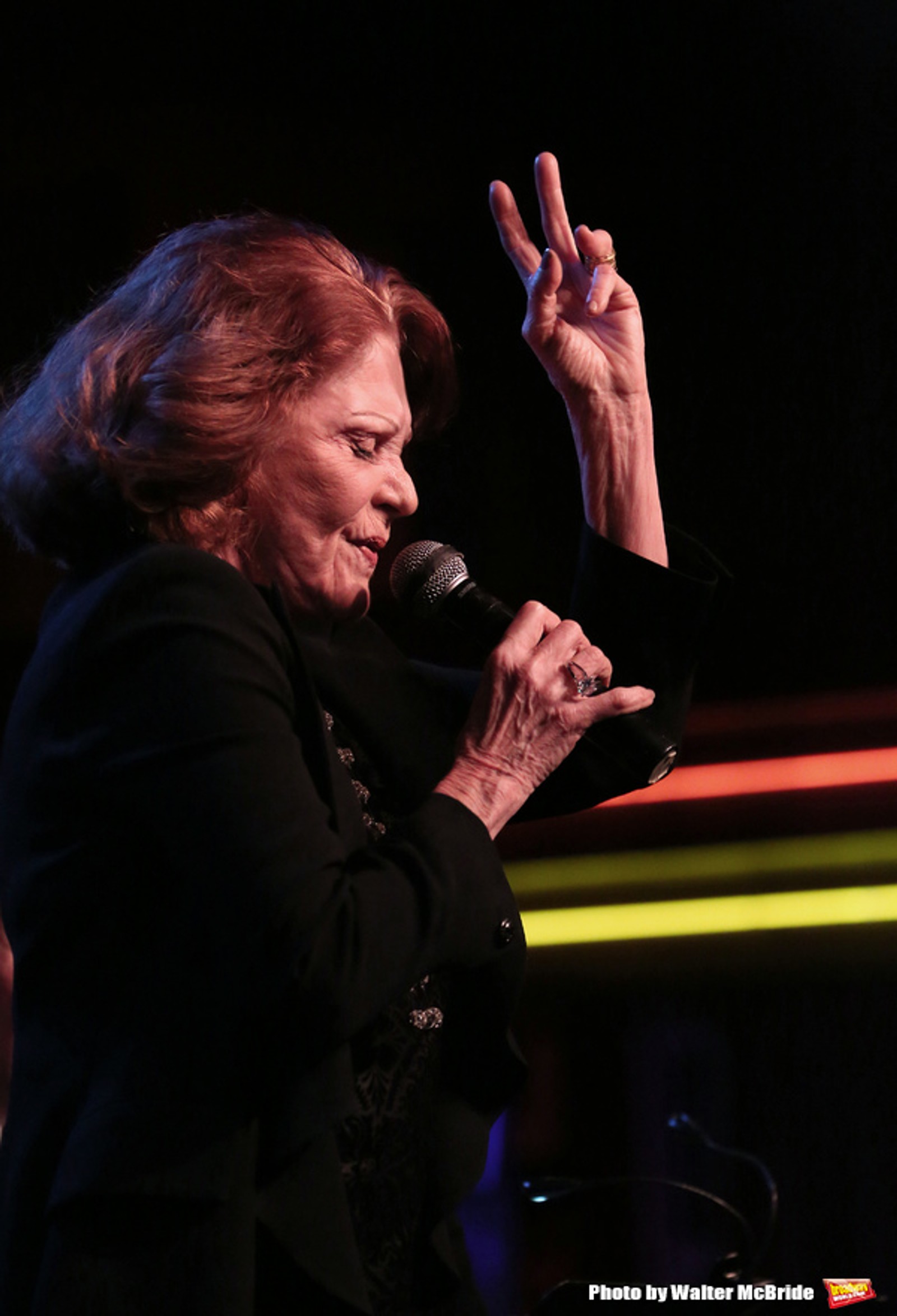 Photo Coverage: Linda Lavin Brings 'My First Farewell Concert' to Birdland — photo 38 of 43