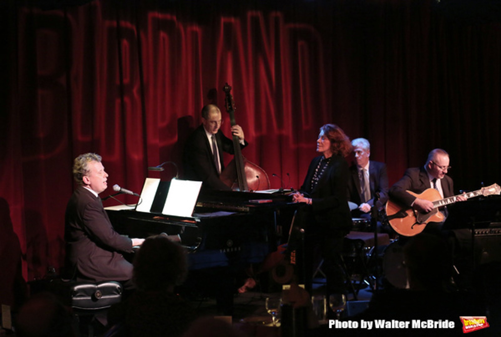 Photo Coverage: Linda Lavin Brings 'My First Farewell Concert' to Birdland — photo 19 of 43