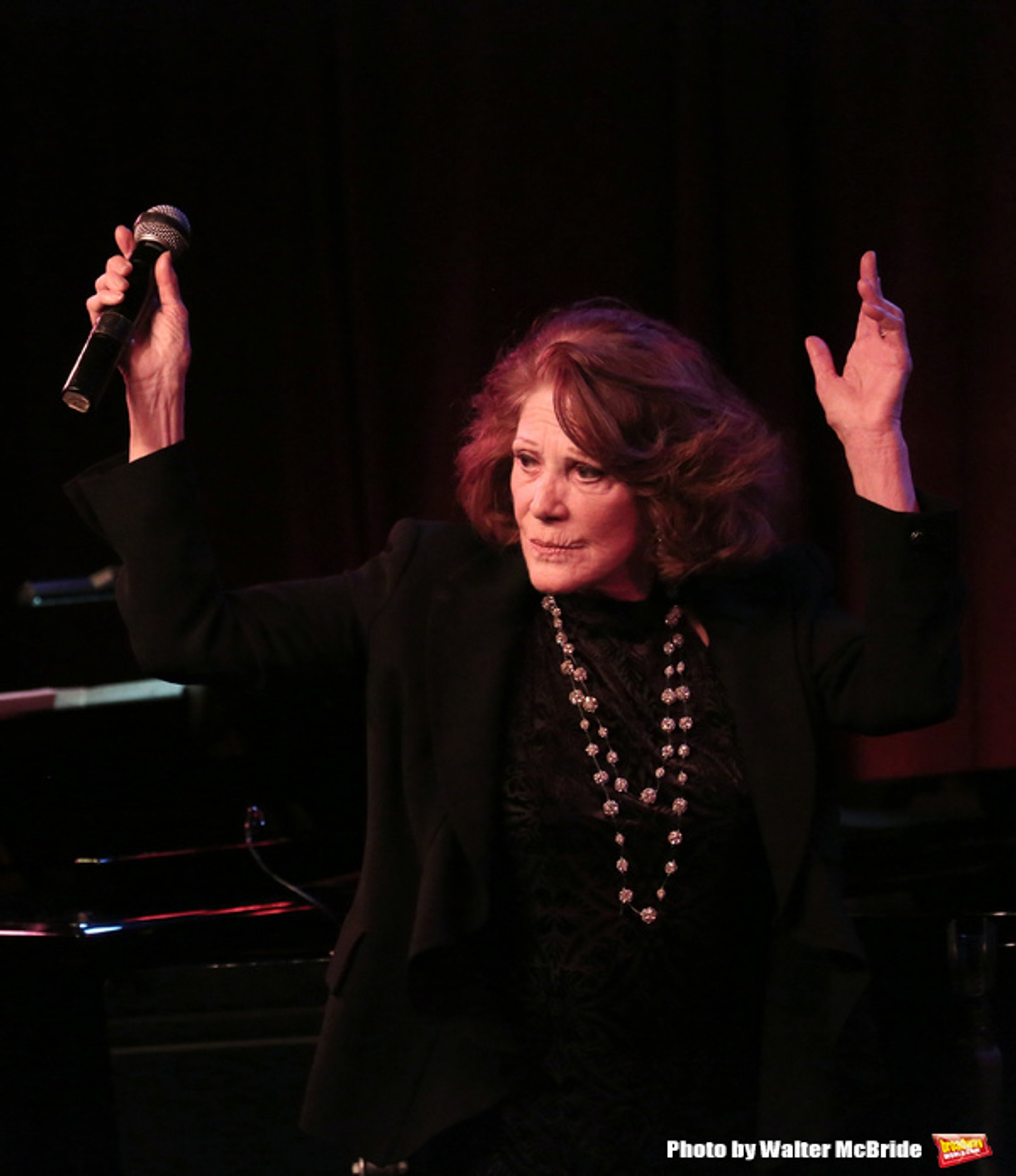 Photo Coverage: Linda Lavin Brings 'My First Farewell Concert' to Birdland — photo 4 of 43