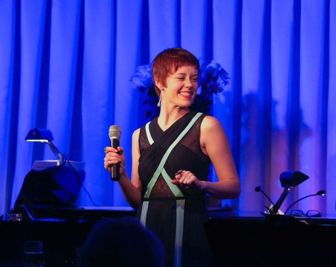 Photo Coverage: Carole J. Bufford Plays The Royal Room at the Colony Hotel  Image