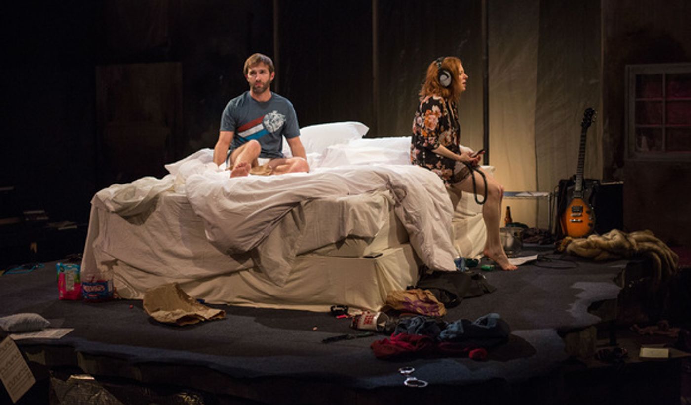 Photo Flash: First Look at Kate Morgan Chadwick and TW Leshner in BED at Echo Theater Company Image