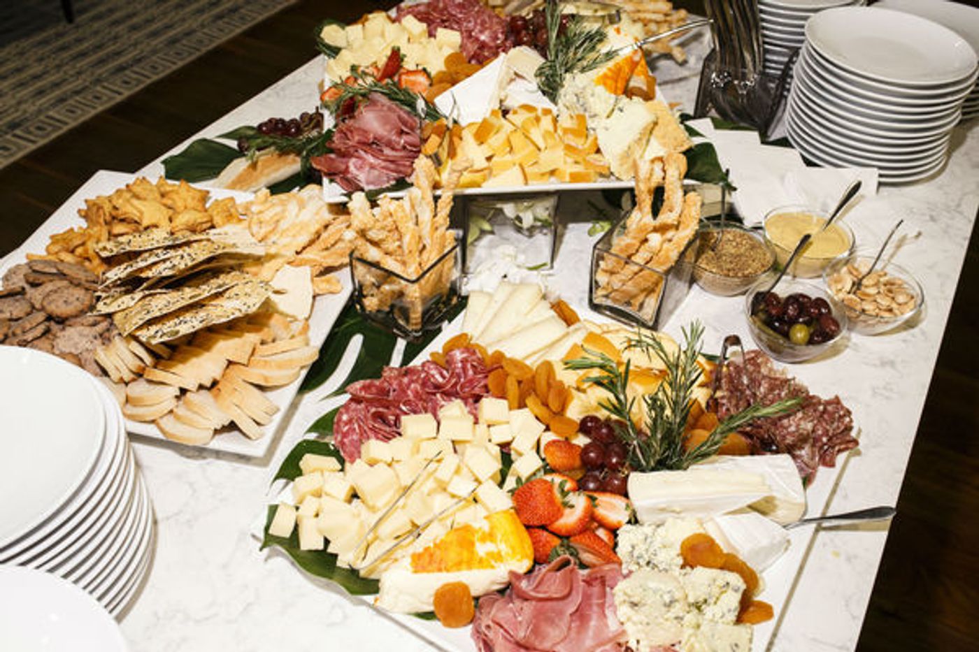 Photo Flash: MOTHERS AND SONS Celebrates Opening Night at Northlight Theatre  Image