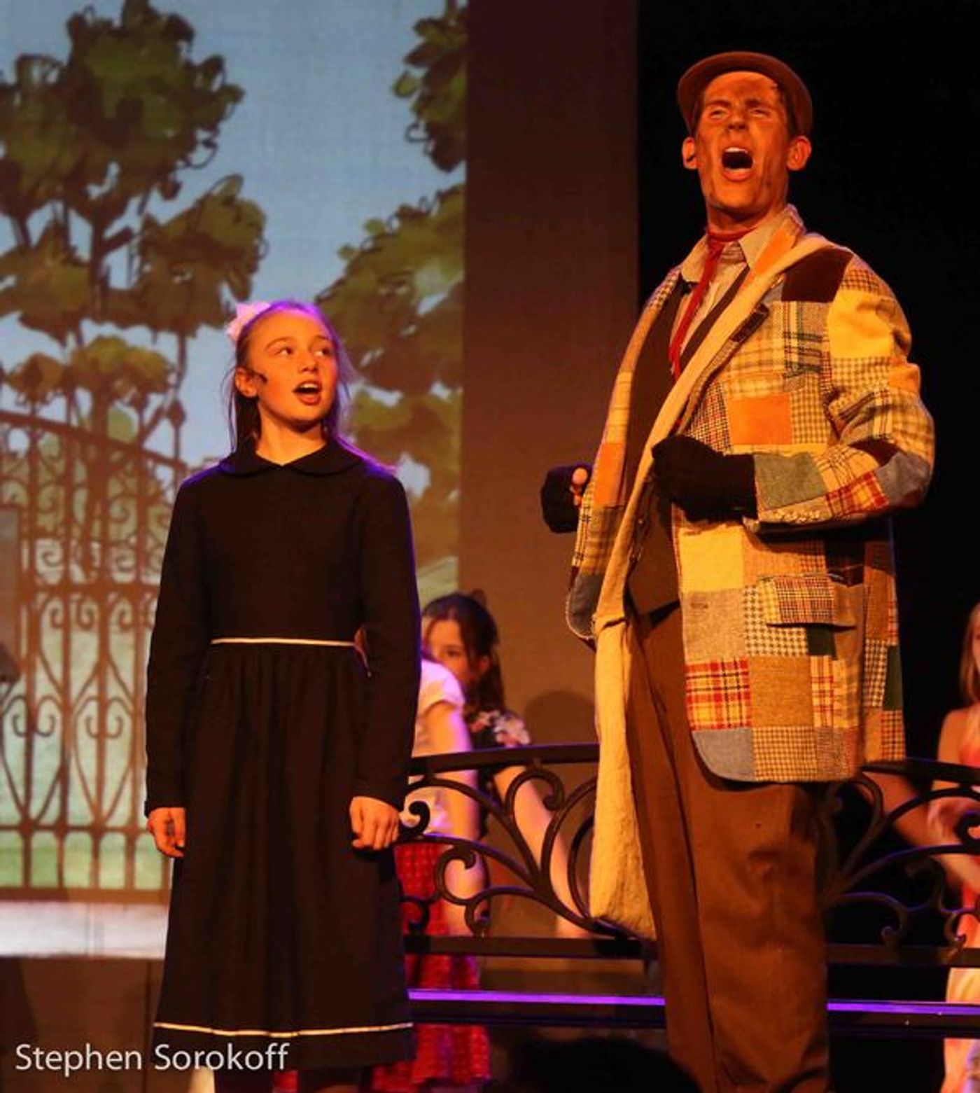 Photo Coverage: Gas Lamp Players' MARY POPPINS  Image