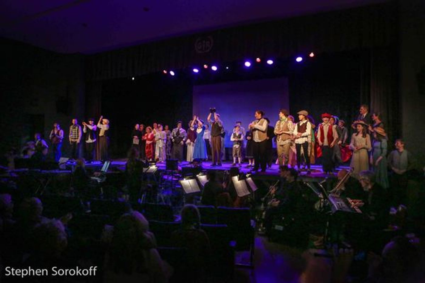 Photo Coverage: Gas Lamp Players' MARY POPPINS  Image