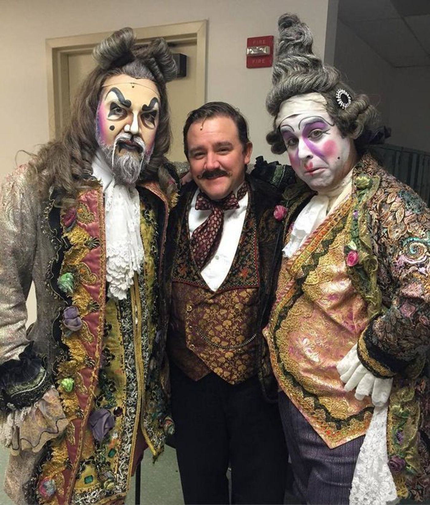 Photo Flash: THE KING AND I, PIPPIN, ON YOUR FEET, and More Casts Take Saturday Intermission Pics  Image