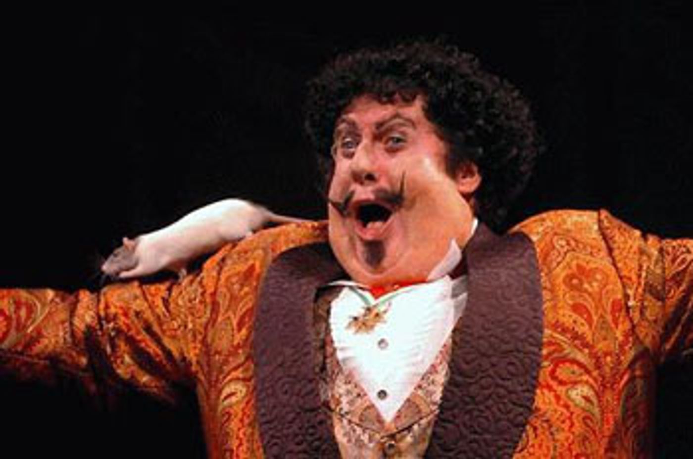 BWW Exclusive: Catching up with Michael Crawford on His Return to the West End in THE GO-BETWEEN; Broadway Possibilities & More  Image