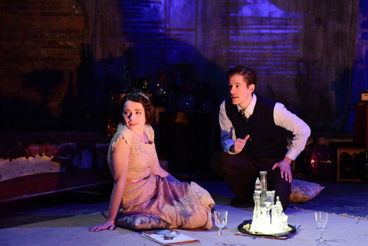 Photo Flash: First Look at The Hypocrites' THE GLASS MENAGERIE Image