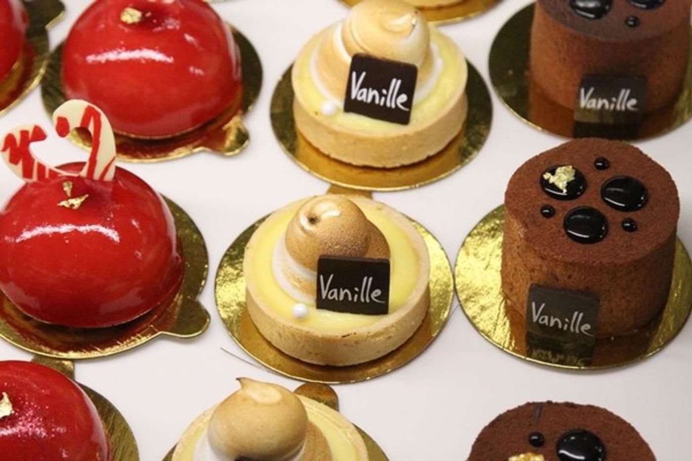 Photo Flash: Chicago Patisserie Vanille Opens New Location in Lakeview  Image