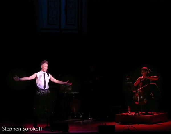 Photo Coverage: Alan Cumming Sings Sappy Songs With Kristin Chenoweth, Darren Criss & More at Carnegie Hall! — photo 4 of 34