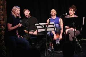 Laura Heywood, with Jim Newman, Eddie Capuano & Lesli Margherita. Photo