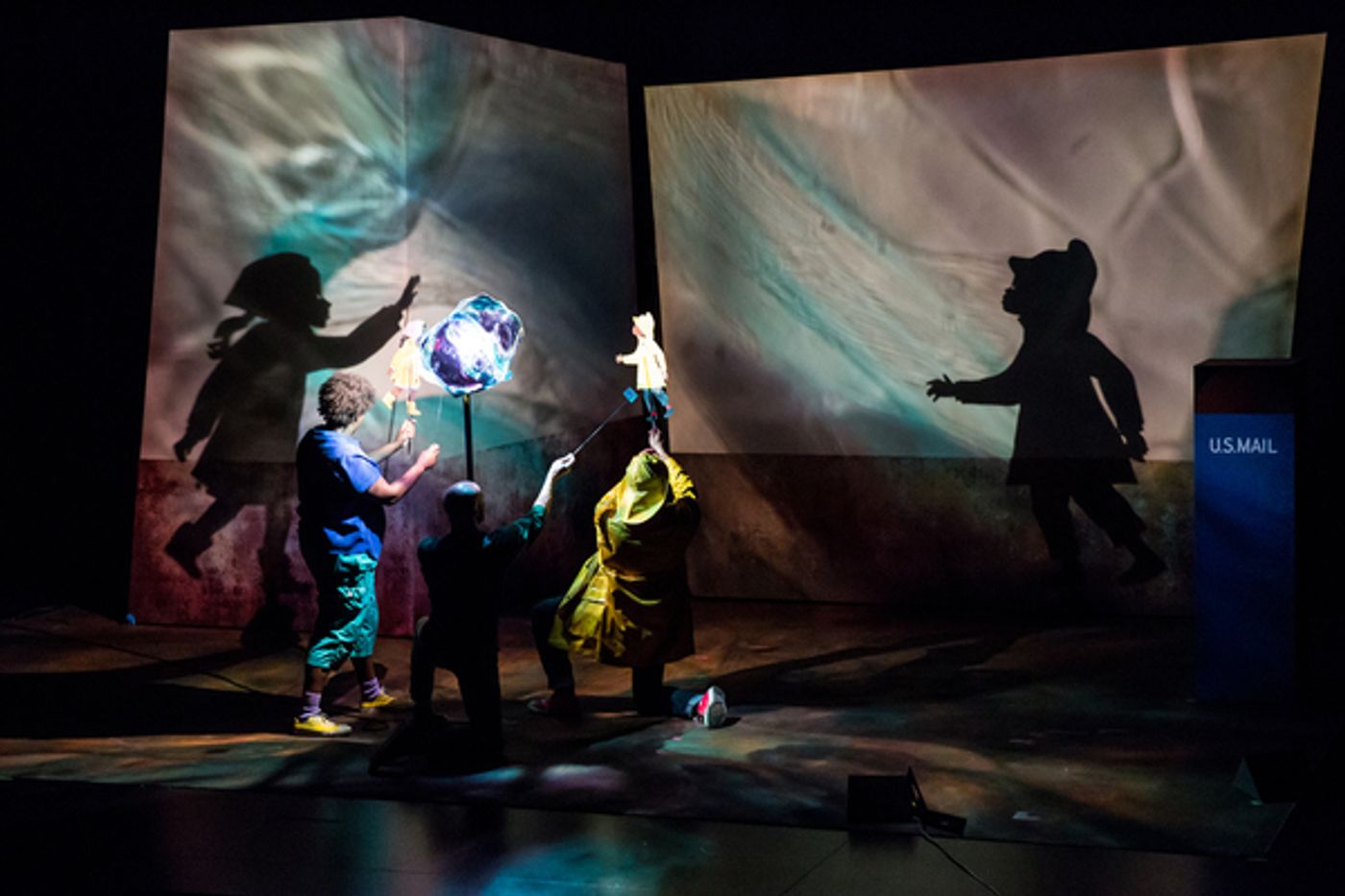 Photo Flash: First look at Children's Theatre Company's World Premiere of 'THE SNOWY DAY' Photo Flash: First look at Children's Theatre Company's World Premiere of 'THE SNOWY DAY' Image