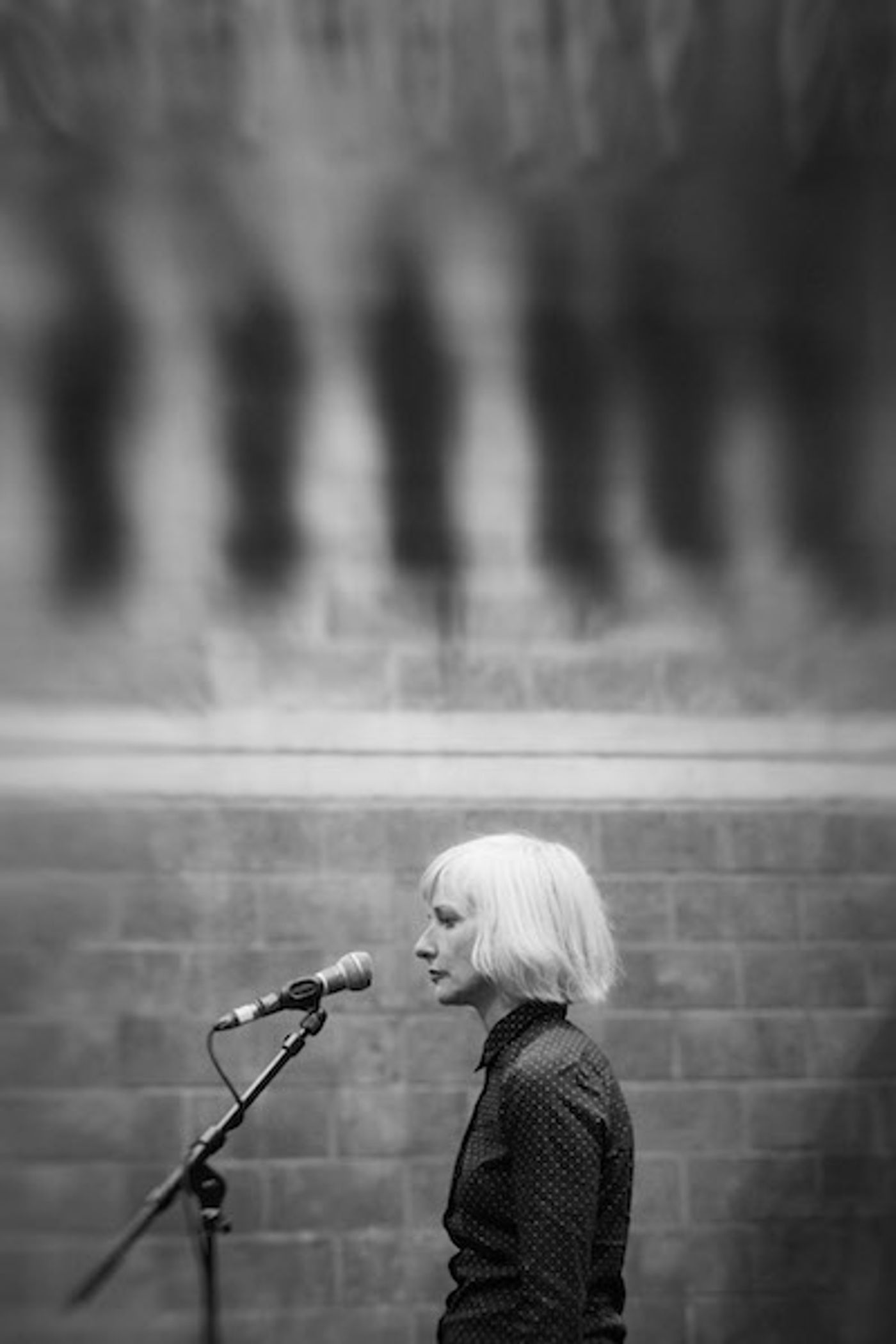 Photo Flash: Jane Horrocks and Company in Rehearsal for IF YOU KISS ME, KISS ME at the Young Vic  Image