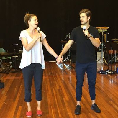 Sutton Foster and Aaron Tveit Photo