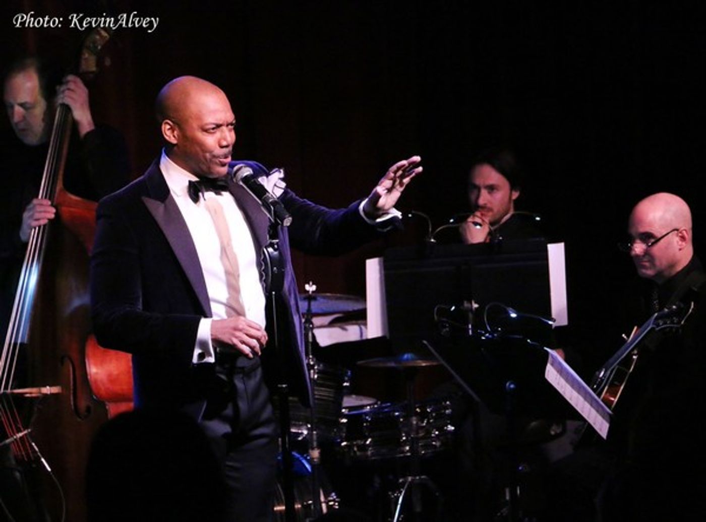 Photo Flash: T. Oliver Reid and Carly Hughes Bring Harlem to Birdland  Image