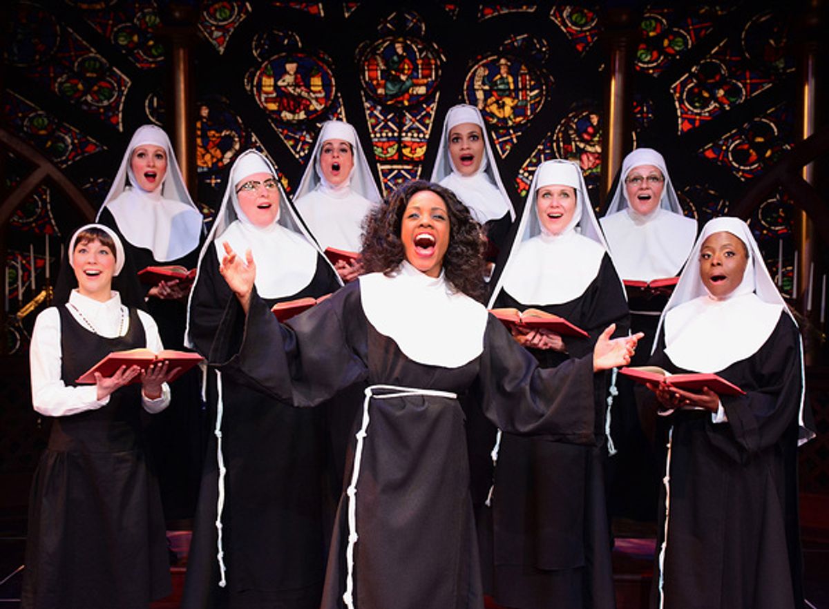 Lounge singer Deloris Van Cartier (Zuri Washington), center, teaches the nuns of Queen of Angels Church a new way to sing the Lord''s praises. at 