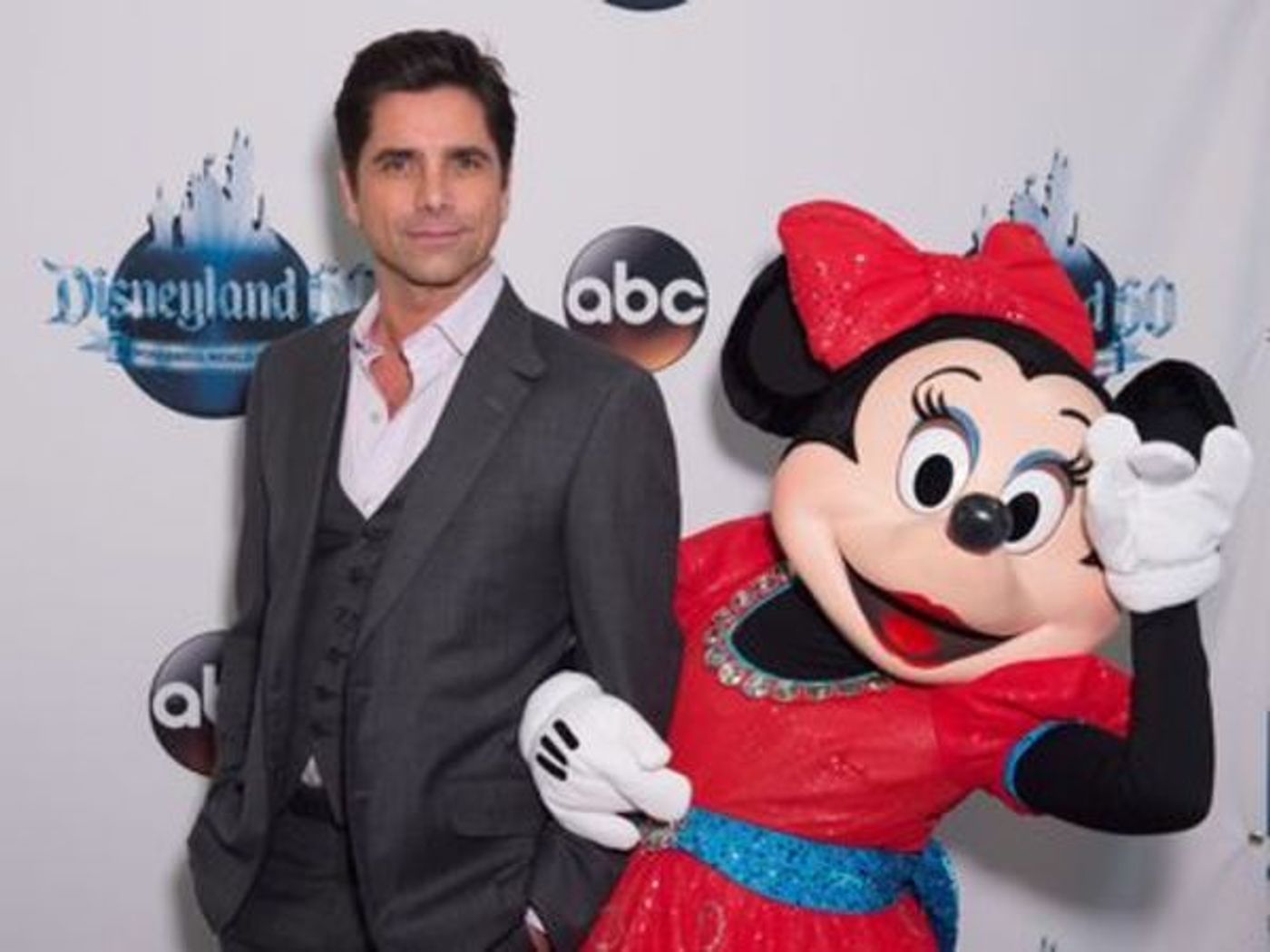 Photo Flash: First Look - Idina Menzel, Josh Gad & More on ABC's DISNEYLAND 60  Image