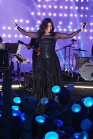 Idina Menzel @ BroadwayWorld Idina Menzel Photo