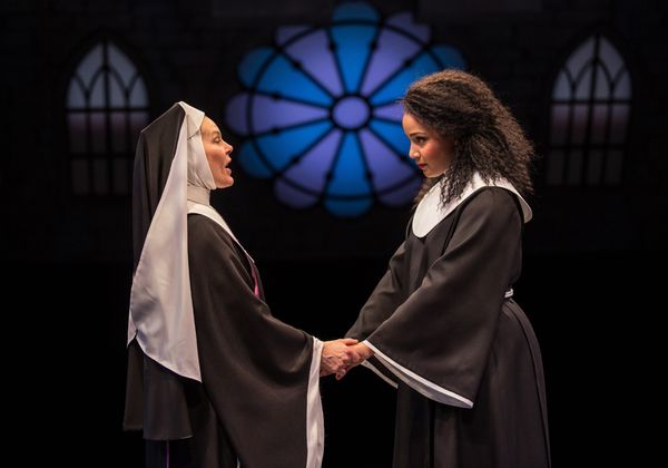 Hollis Resnik as ''Mother Superior'' and Stephanie Umoh as ''Deloris Van Cartier'' Photo