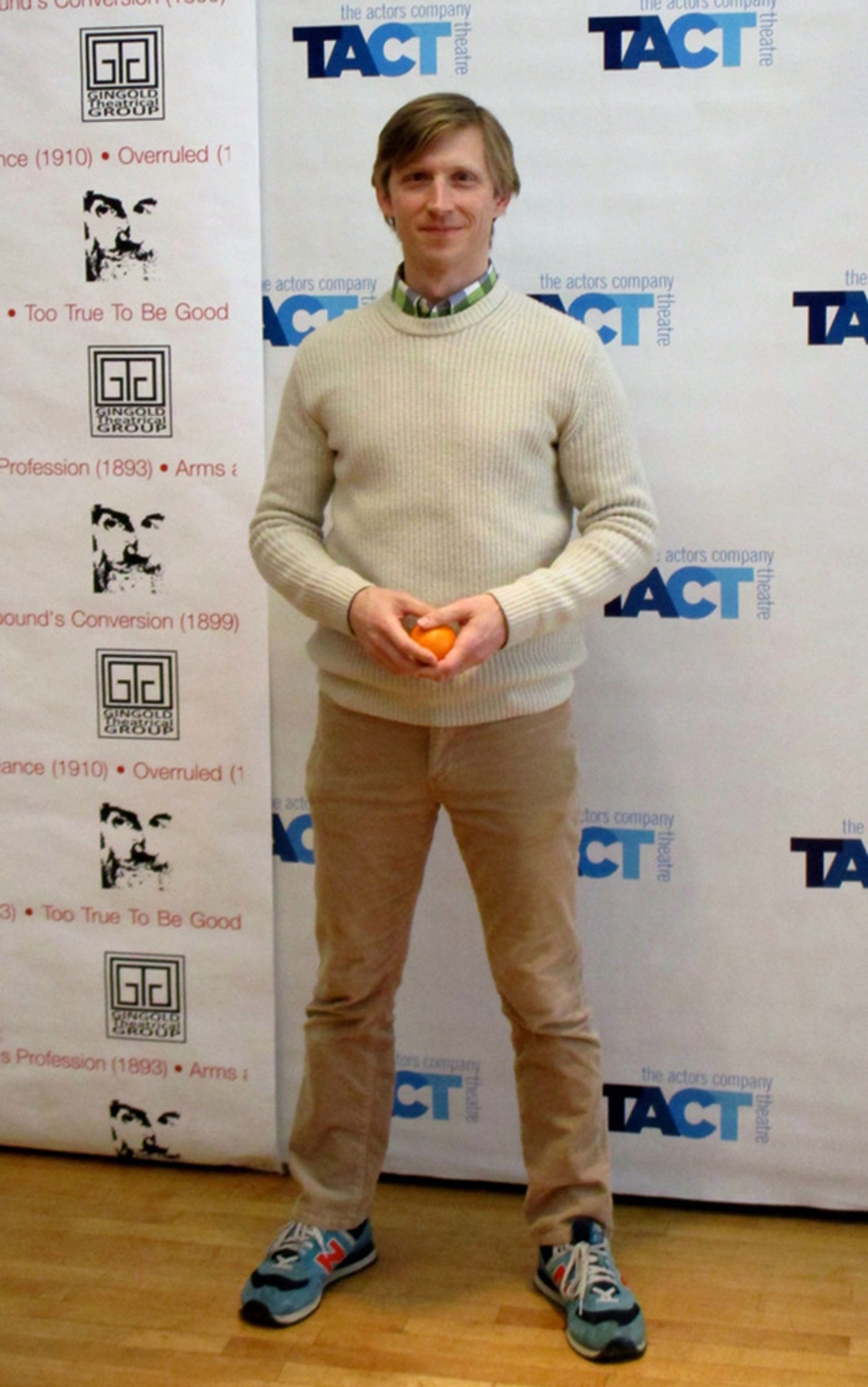 Photo Flash: In Rehearsal with the Cast of TACT/GTG's WIDOWERS' HOUSES  Image