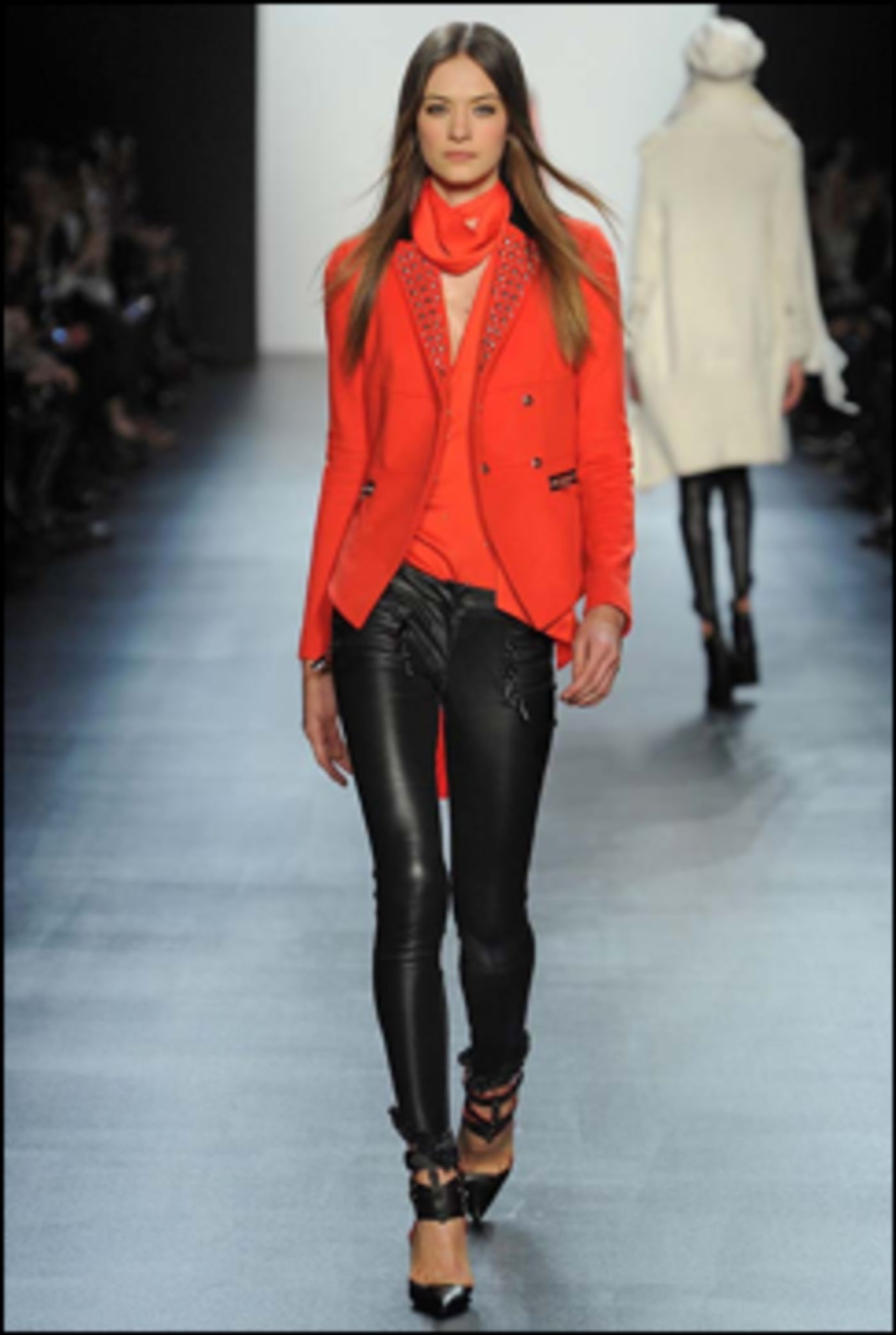 Photo Flash: Thomas Wylde Unveils Exclusive Looks Celebrating Disney's ALICE THROUGH THE LOOKING GLASS Photo Flash: Thomas Wylde Unveils Exclusive Looks Celebrating Disney's ALICE THROUGH THE LOOKING GLASS Image