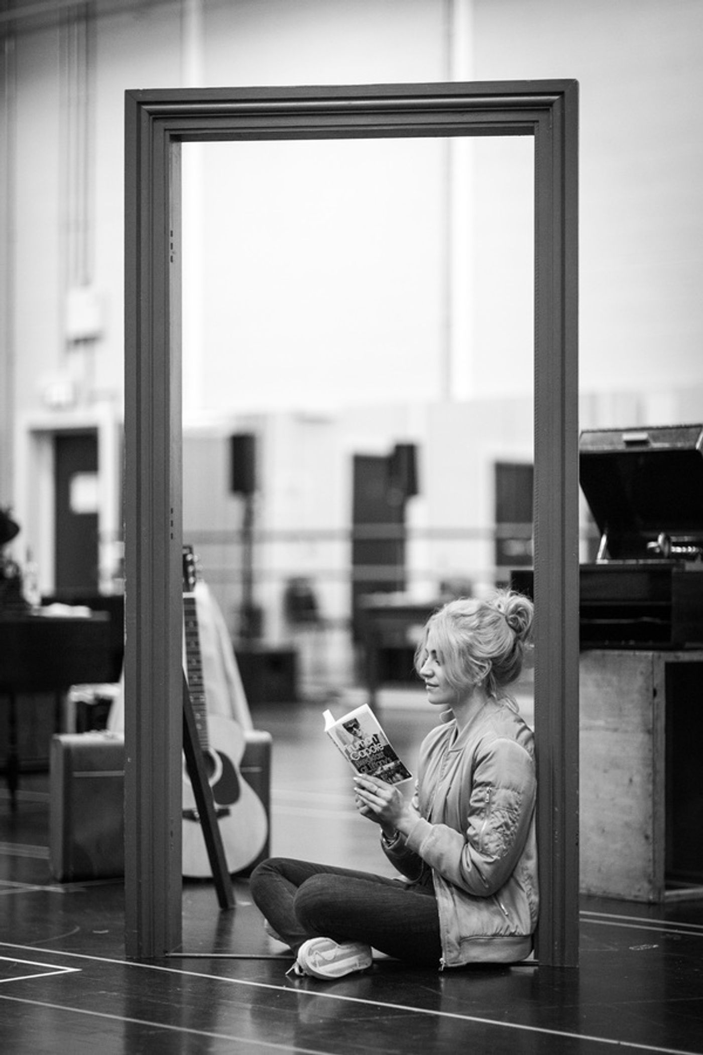 Photo Flash: First Look at Pixie Lott, Victor McGuire and More in Rehearsals for BREAKFAST AT TIFFANY'S  Image