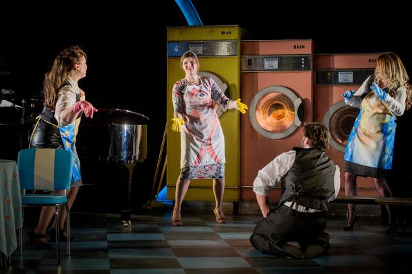 Anna Gregory, Harriet Williams, Simon Thorpe, Mari Wyn Williams Photo